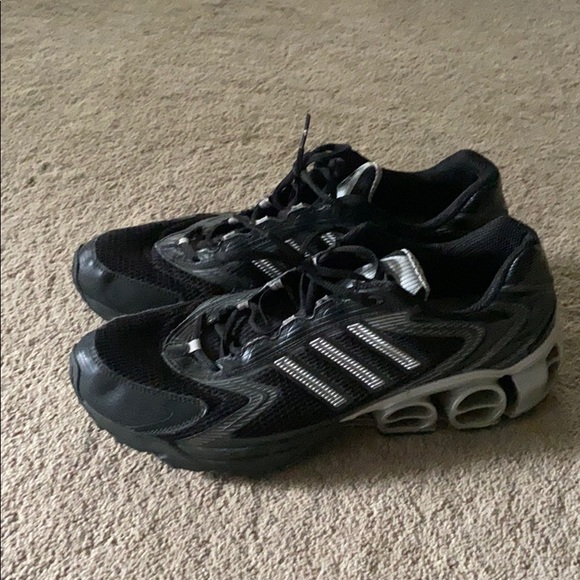 adidas a3 black